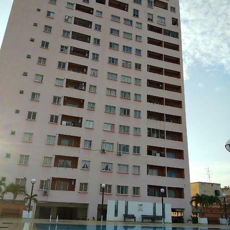 Plaza Melaka Raya Apartment Exteriör bild